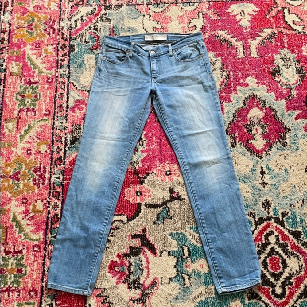Abercrombie & Fitch Straight Leg Jeans Size 6S